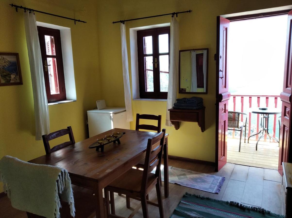 Anemos Guest House Karpathos Olympos  Dış mekan fotoğraf
