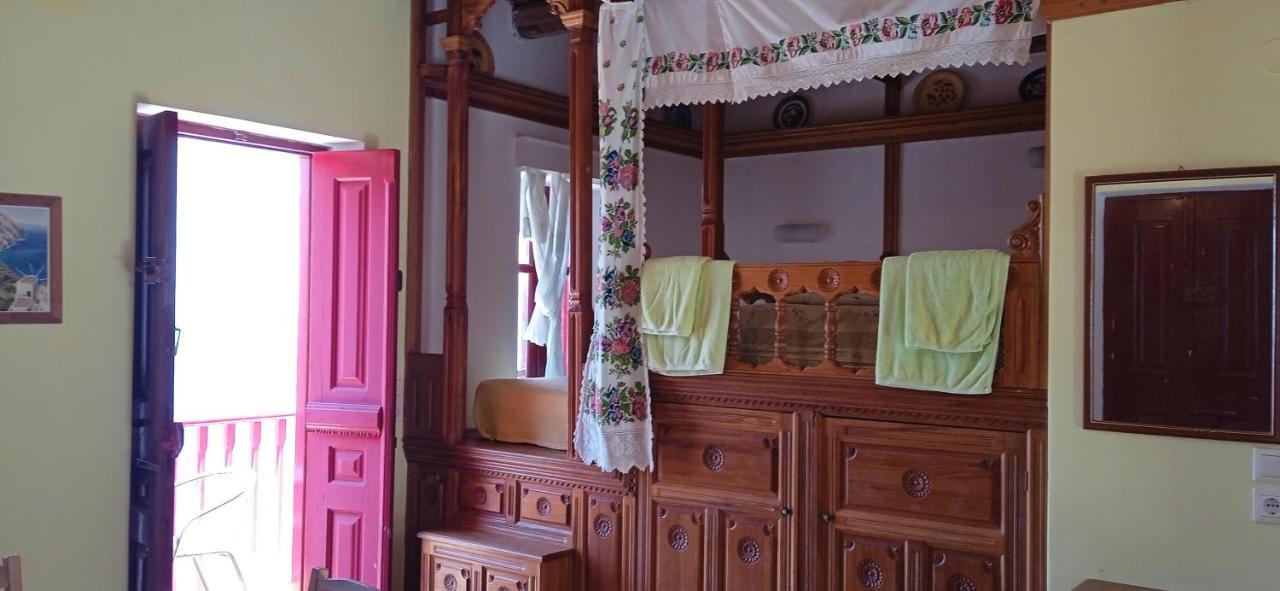 Anemos Guest House Karpathos Olympos  Dış mekan fotoğraf